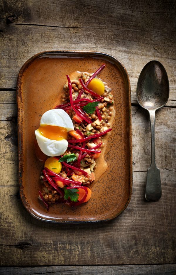 fricasse-lentille-champignons-betteraves-ouef-poche