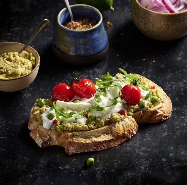 Poicamole - Tartine petits pois et burrata