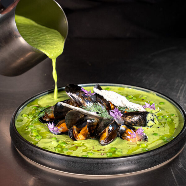 petit-pois-doux-Agri-Confiance-2.5kg-daucy-recette-TF-gaspacho-petits-pois-et-moules-web